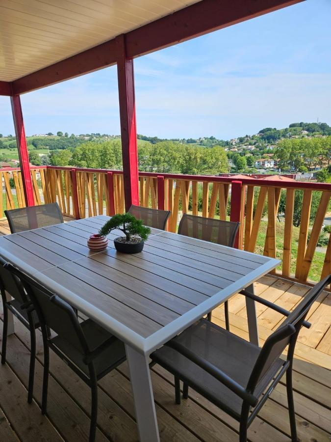 Chalet Ibaia: Basque Country Retreat with Pool Hasparren Exterior photo